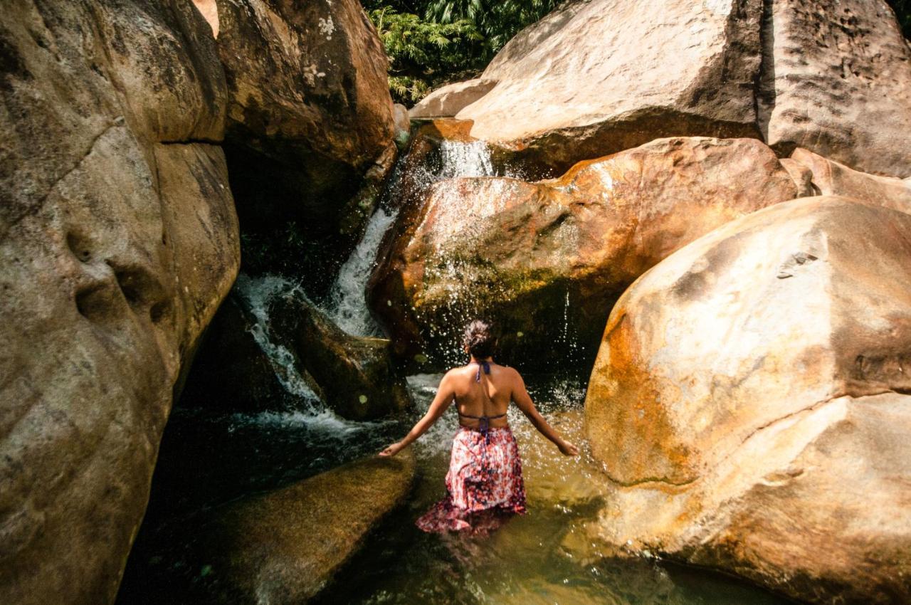 La Perla Negra - Black Pearl Eco Hostel サン・ラファエル エクステリア 写真