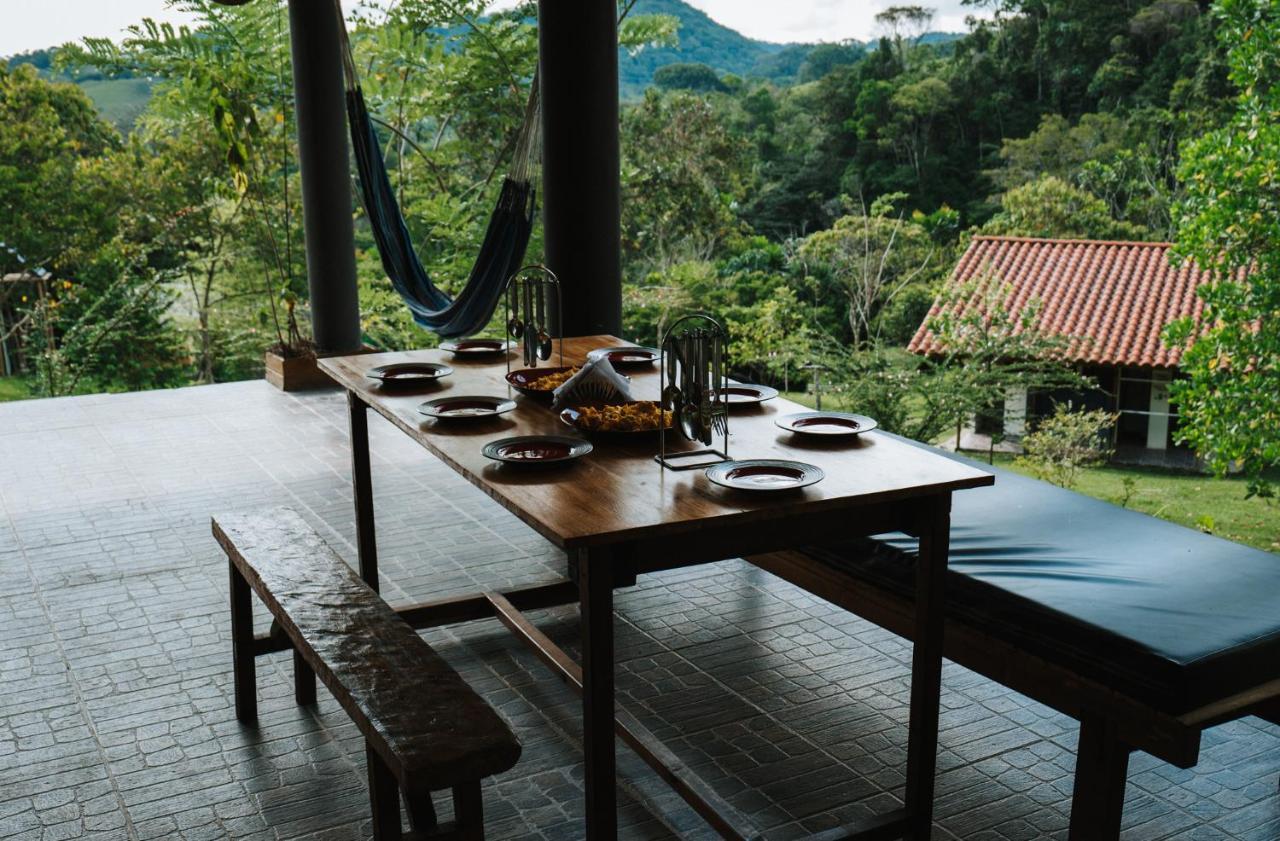 La Perla Negra - Black Pearl Eco Hostel サン・ラファエル エクステリア 写真